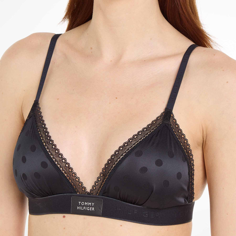 Triangle bra satin