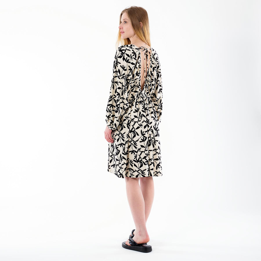 Vikinsley ani 3/4 short dress