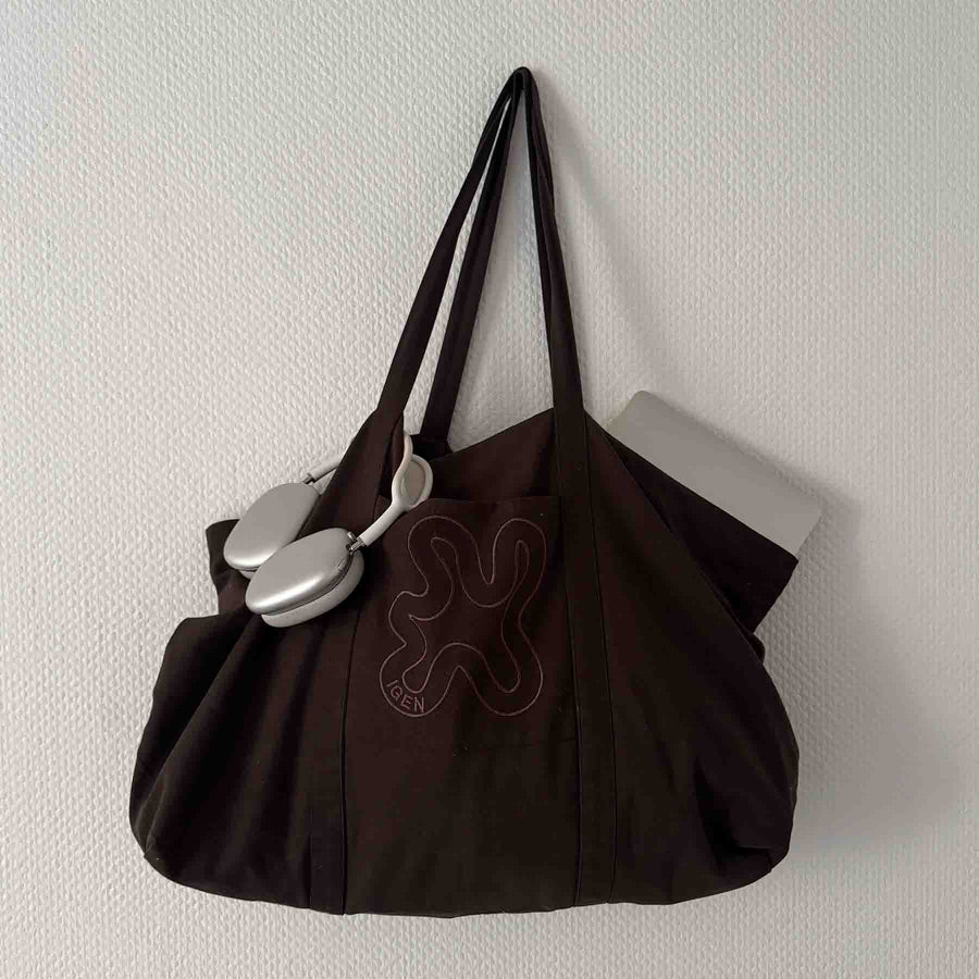 Brown shopper
