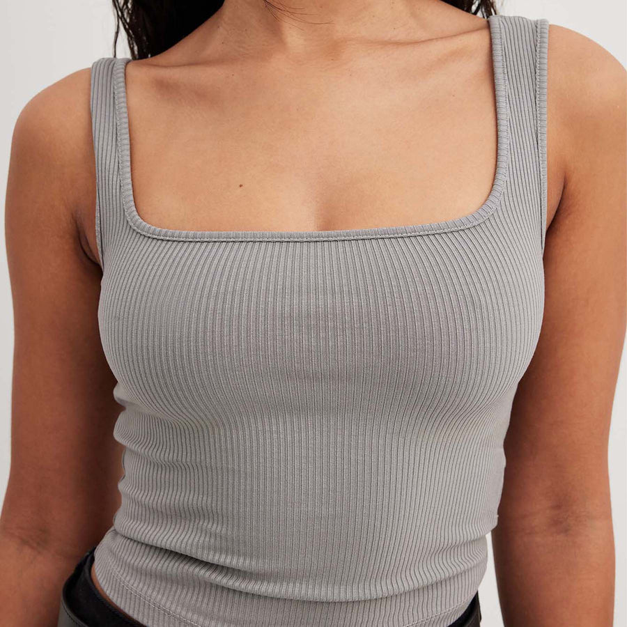 Squared neck singlet top