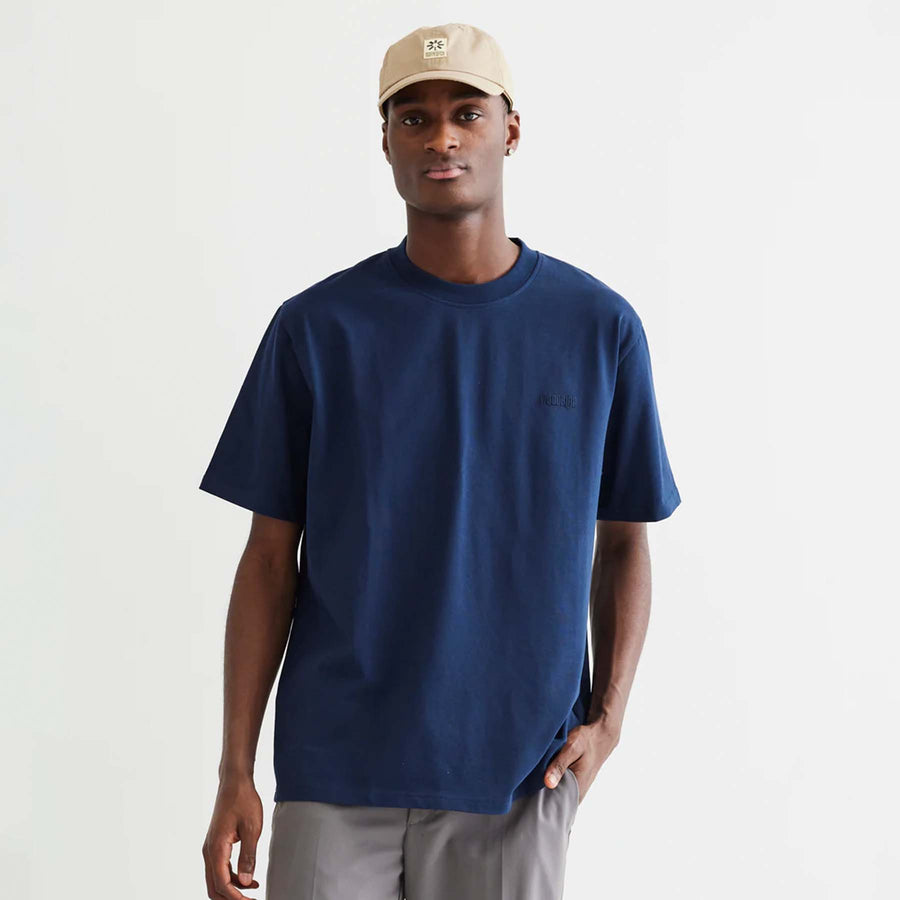 Wbbaine base tee