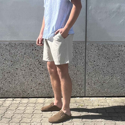 Mario linen shortsThumbnail