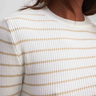 Ribbed knitted roundThumbnail