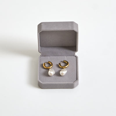 Purpearl nunu earringsThumbnail