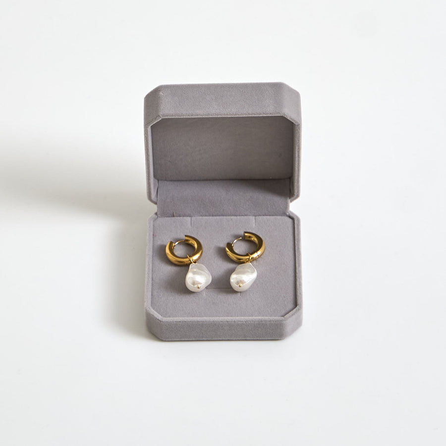 Purpearl nunu earrings