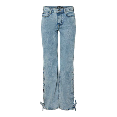 Pcfenda mw straightThumbnail