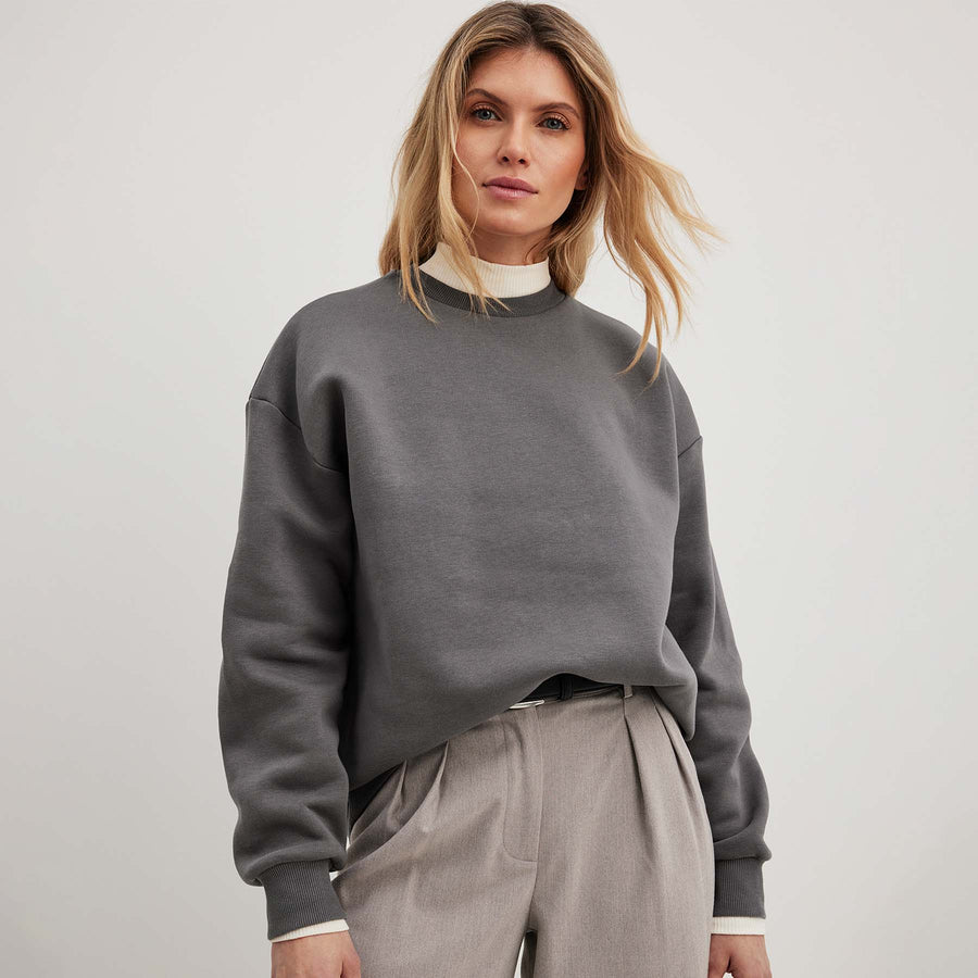 Oversized sweatshirt