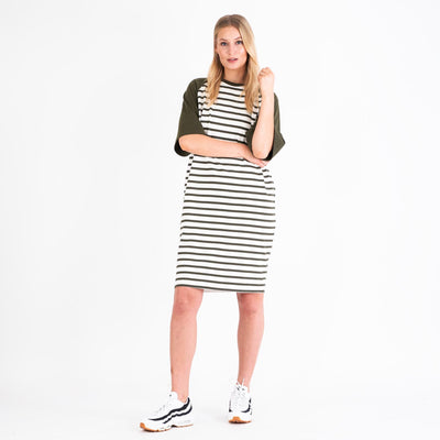 Heavy single lolaThumbnail