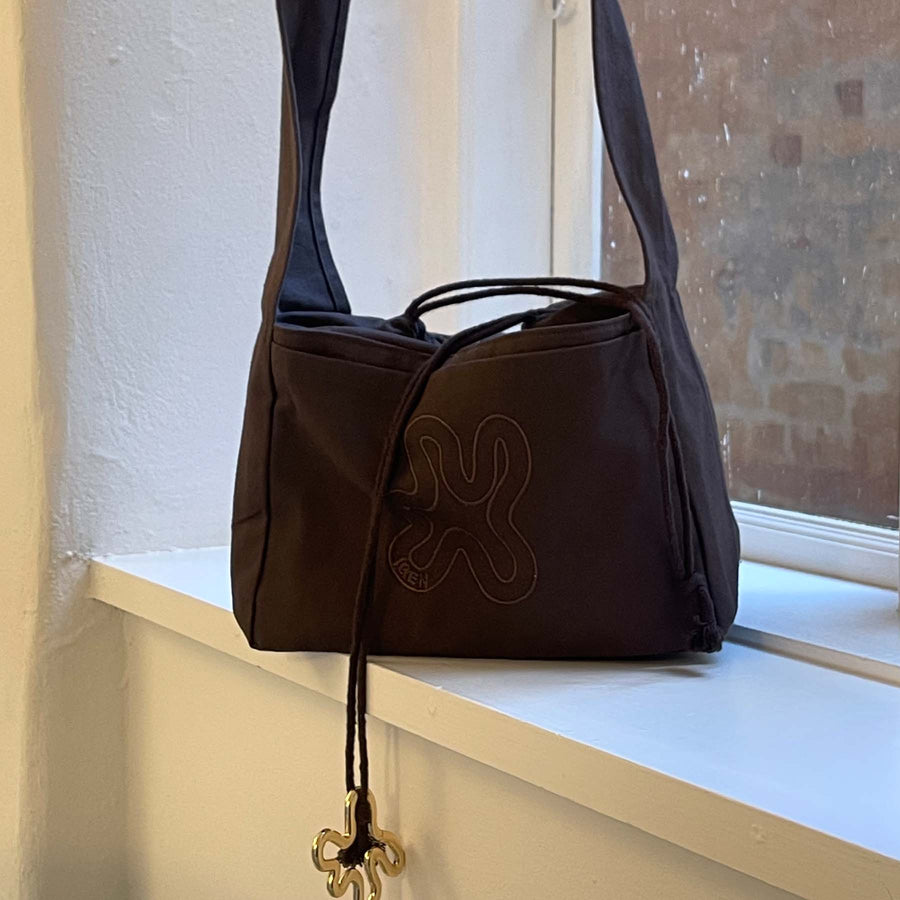 Brown mini shopper
