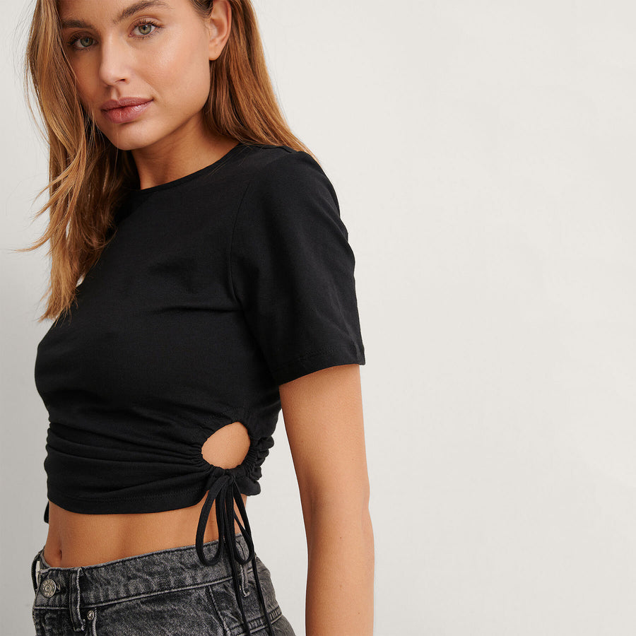 cut out crop tee