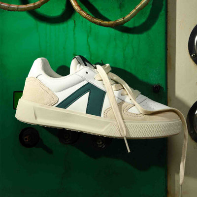 Uncover - menThumbnail