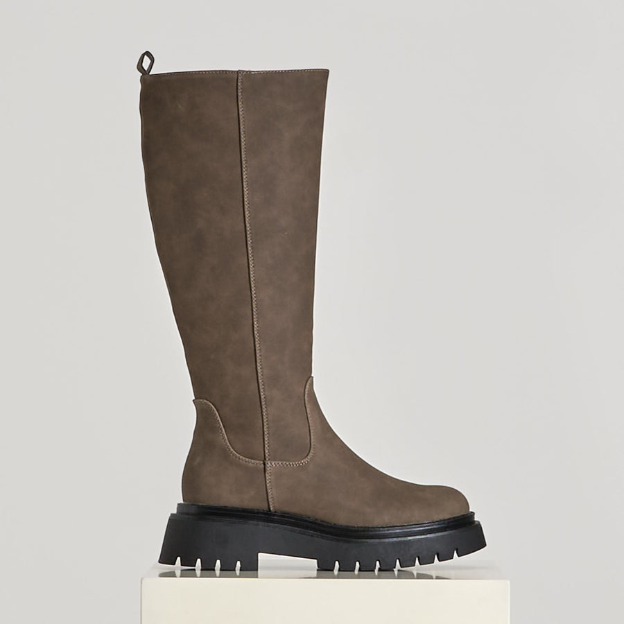Sisse high boot
