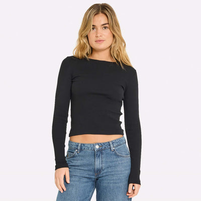 Enally ls short teeThumbnail