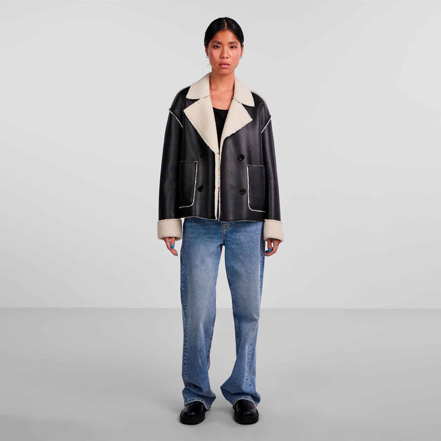 Pcfranny short pu teddy jacket