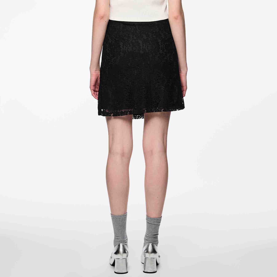 Pcnicki hw lace skirt