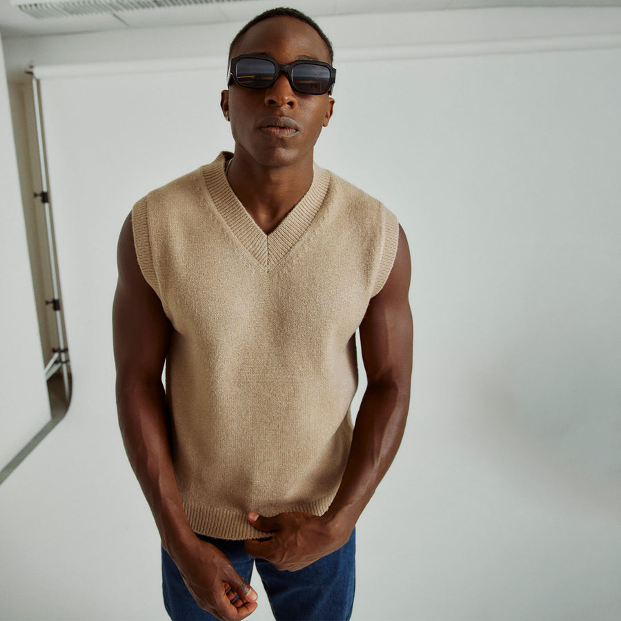 Scott knit vest