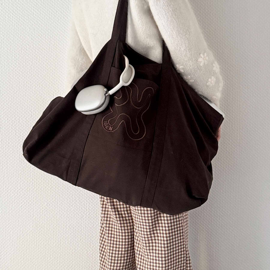 Brown shopper