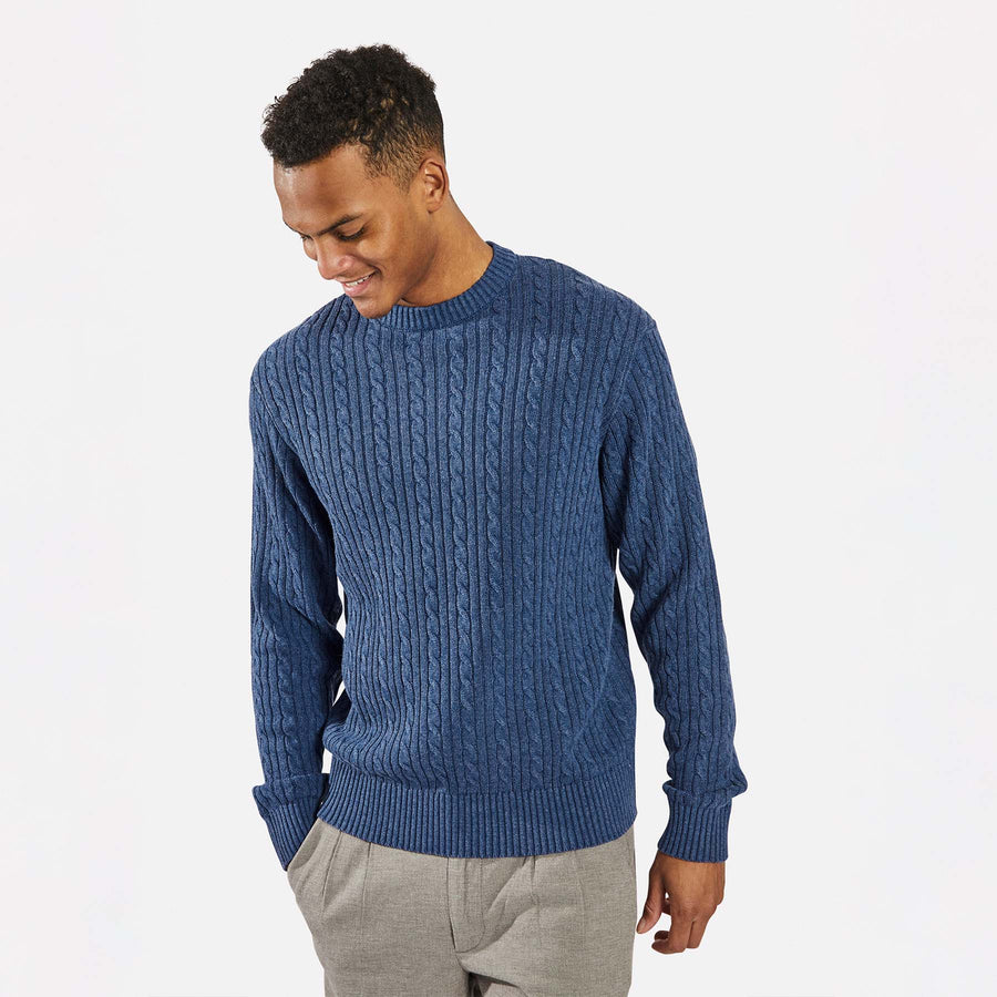 Rrliam knit