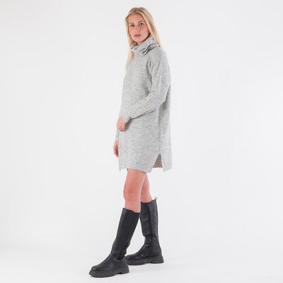 Vicilia rollneckThumbnail