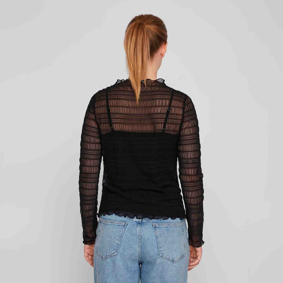 Vireeba mock neck l/s mesh top