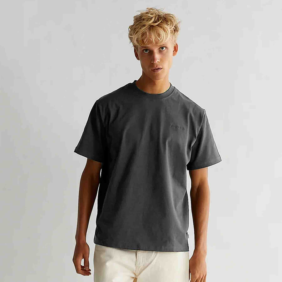 Wbbaine base tee