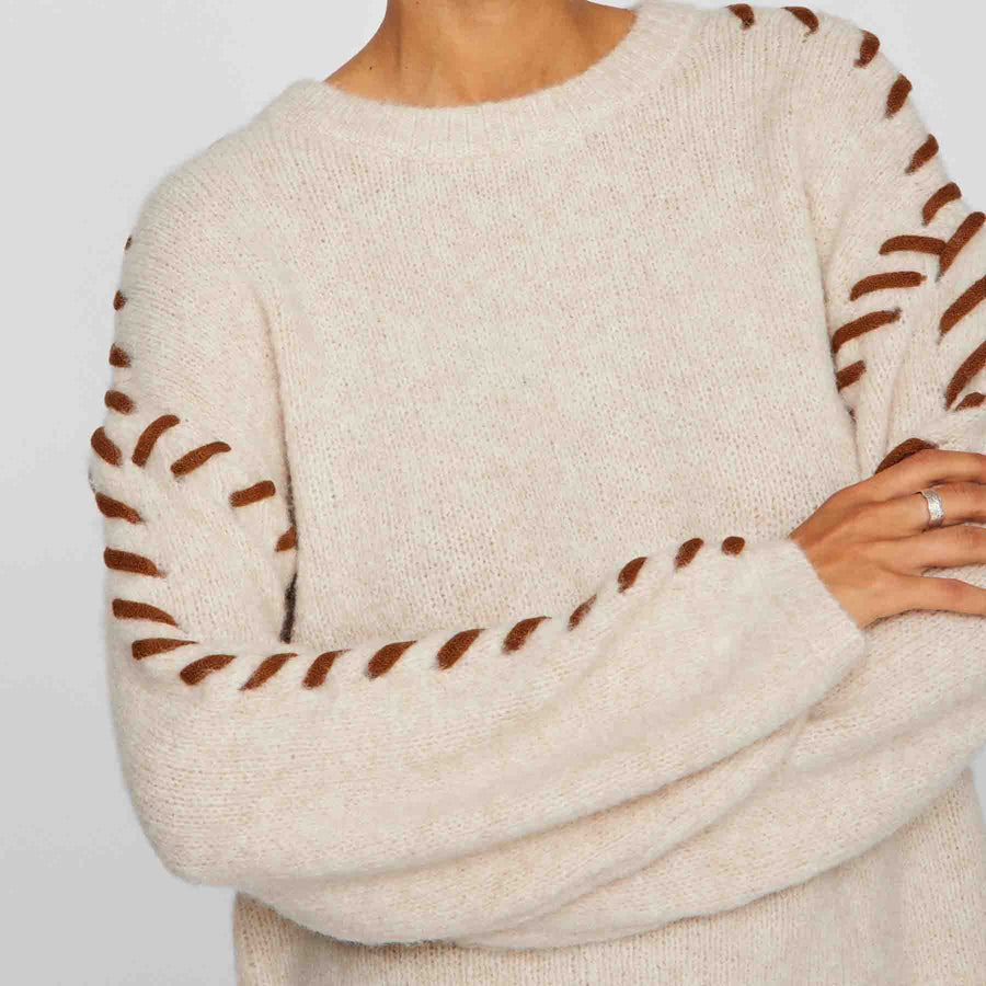 Vihaddo o-neck detail knit