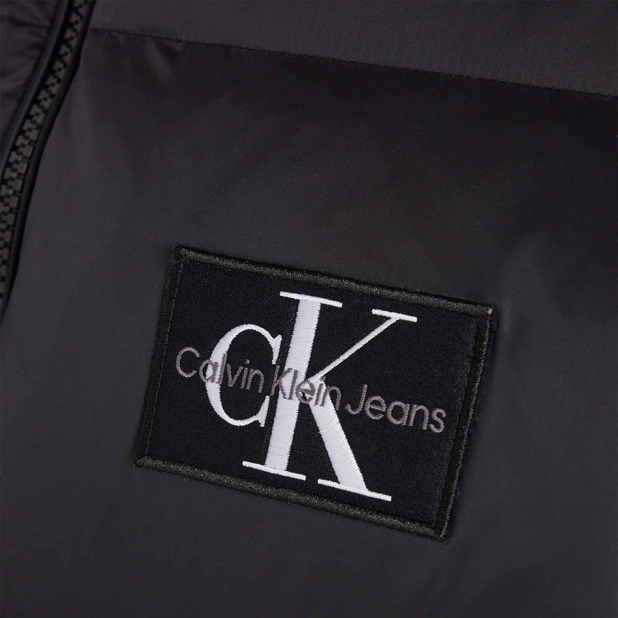 Essentials down vest