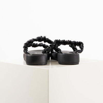 Hilde two strapThumbnail