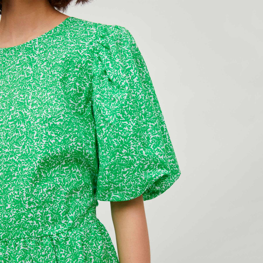 Vinooka s/s detailed