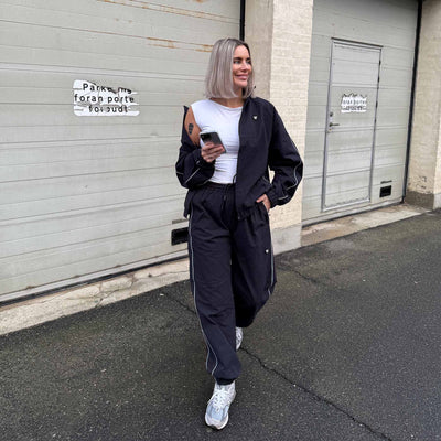 Wwade crinkle track topThumbnail