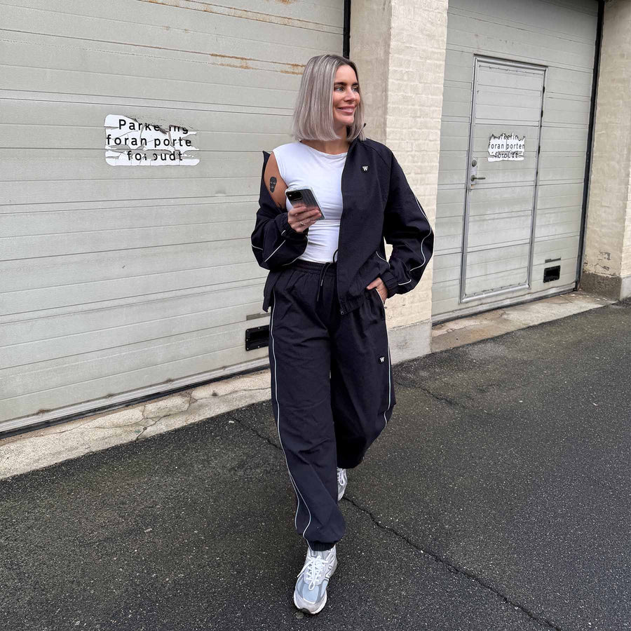 Wwade crinkle track top