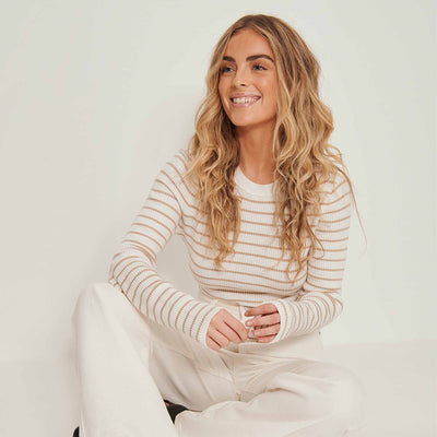 Ribbed knitted roundThumbnail