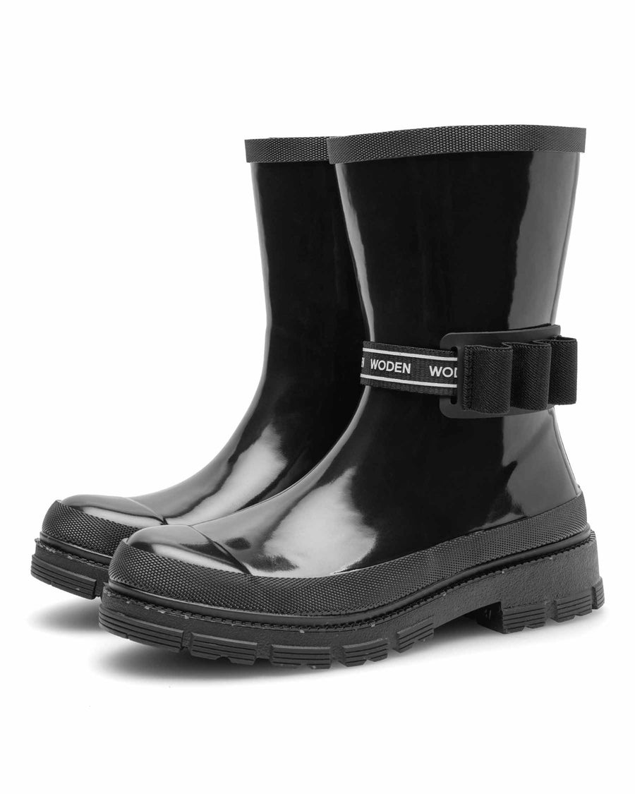 Lia Sinful