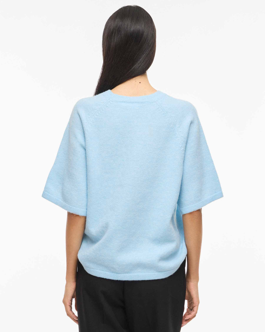 VILIGA O-NECK KNIT TOP