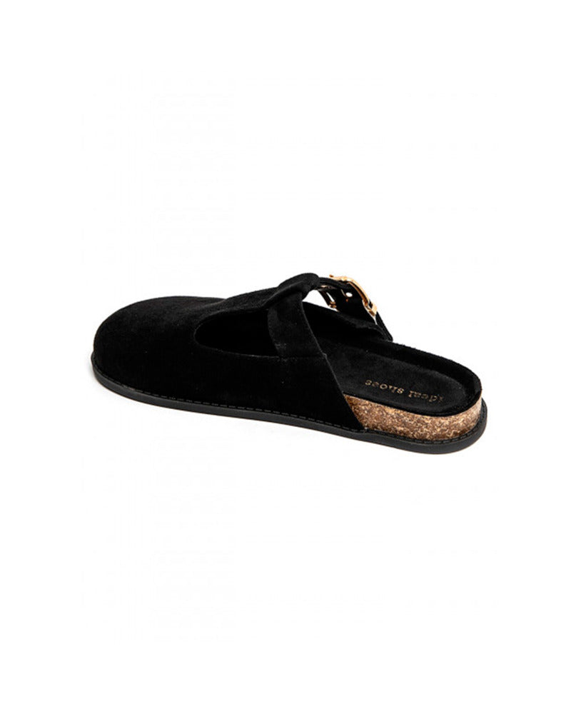 Bella clogs