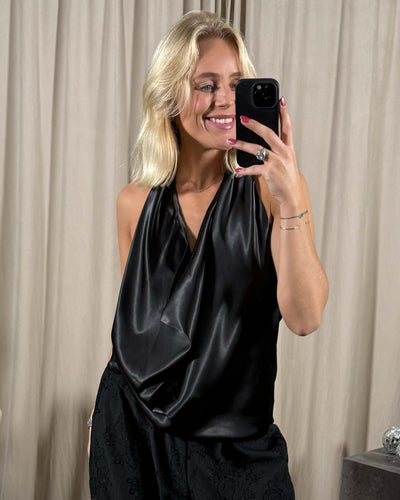 HollyIC Wrap TopThumbnail 