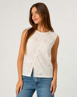 Purvivi lace