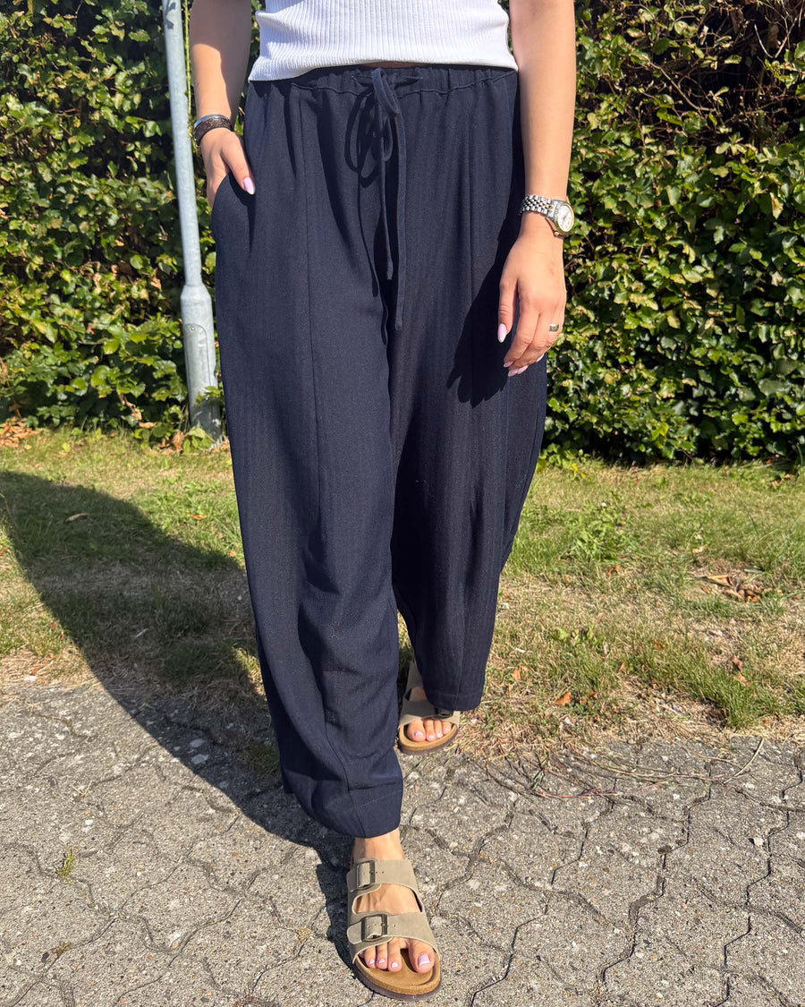 Elin barrel pants