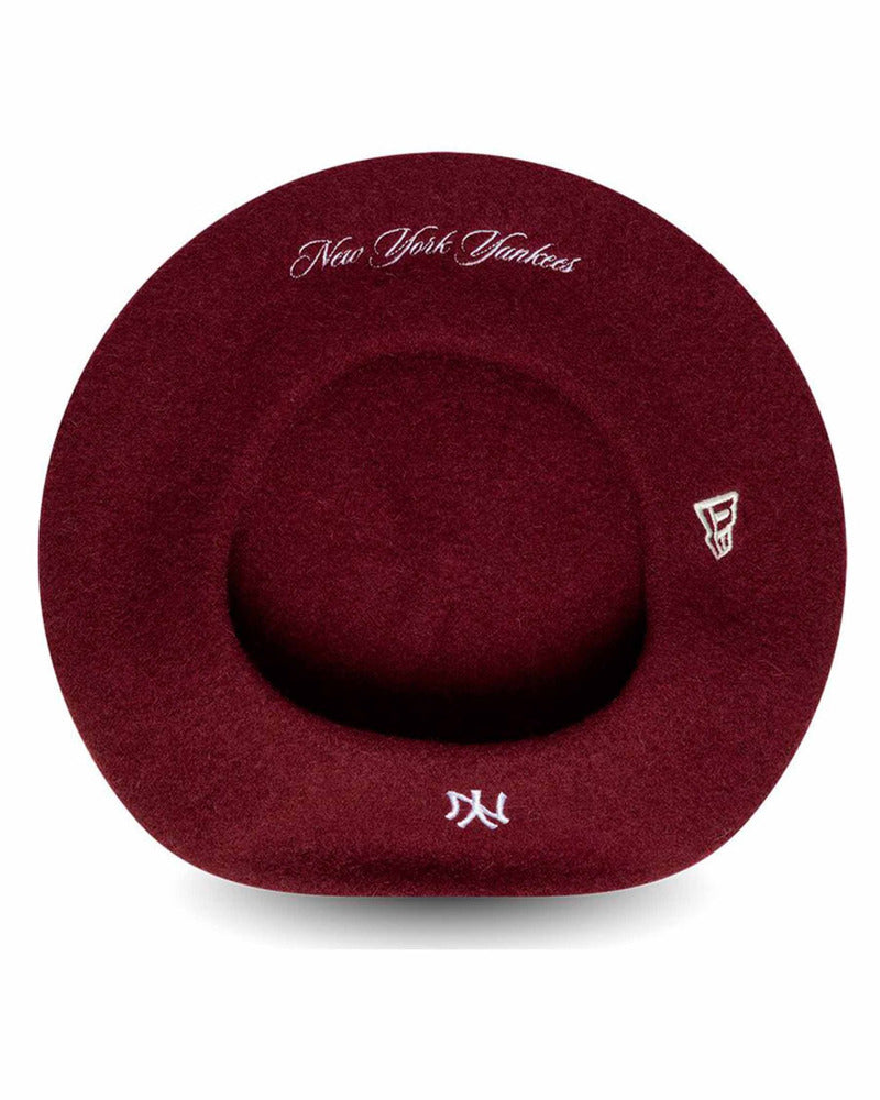 WOOL SCRIPT BERET