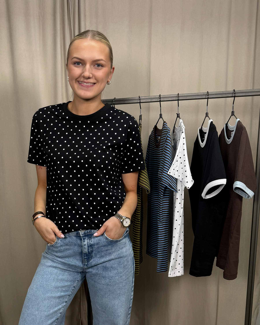 Sabine tee w. dots