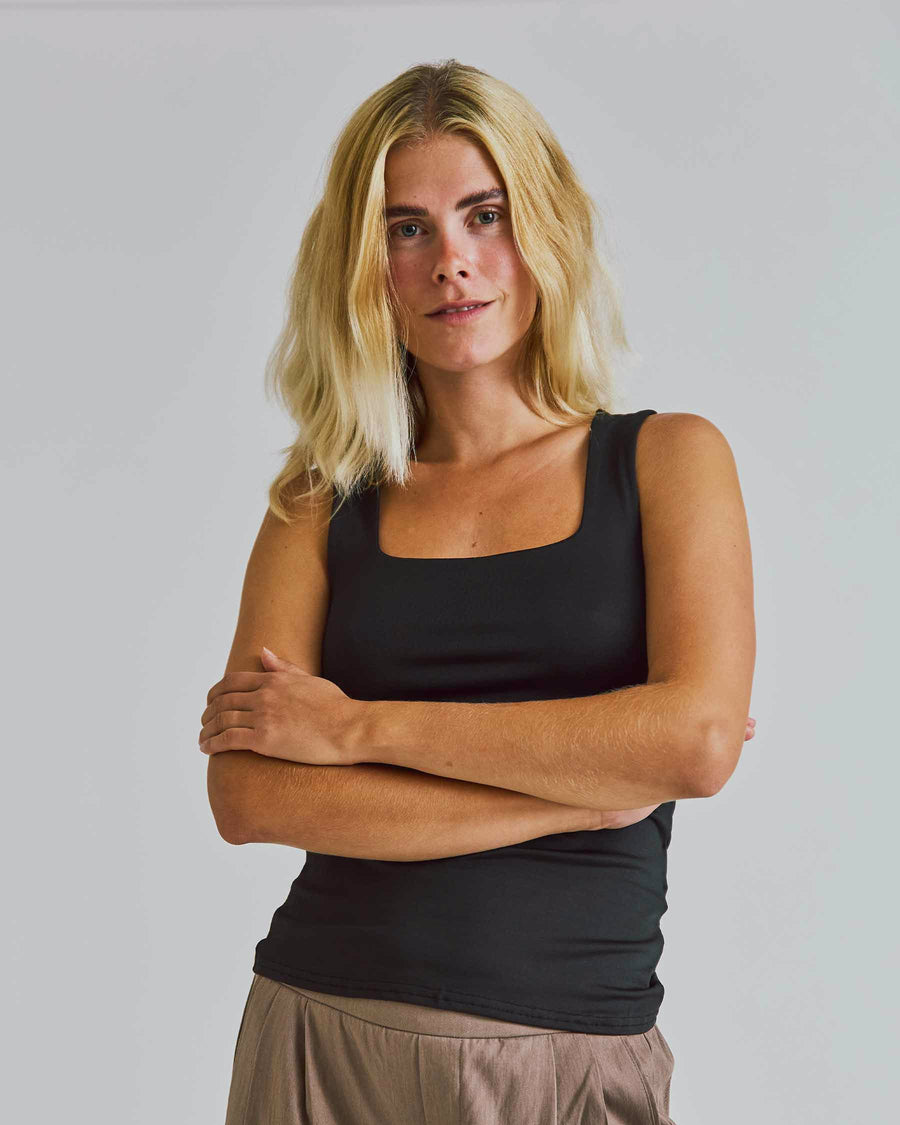 Sigga square top