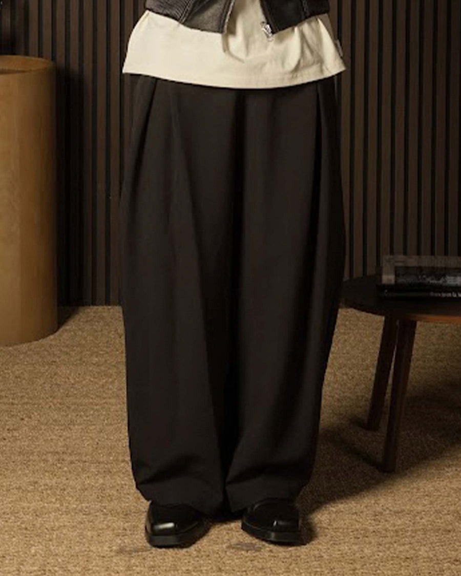 OVERSIZE TAILOR PLEAT PANTS