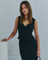 Sara crepe vest