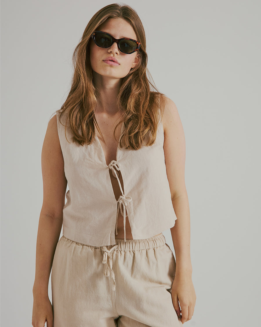 Corsa linen vest