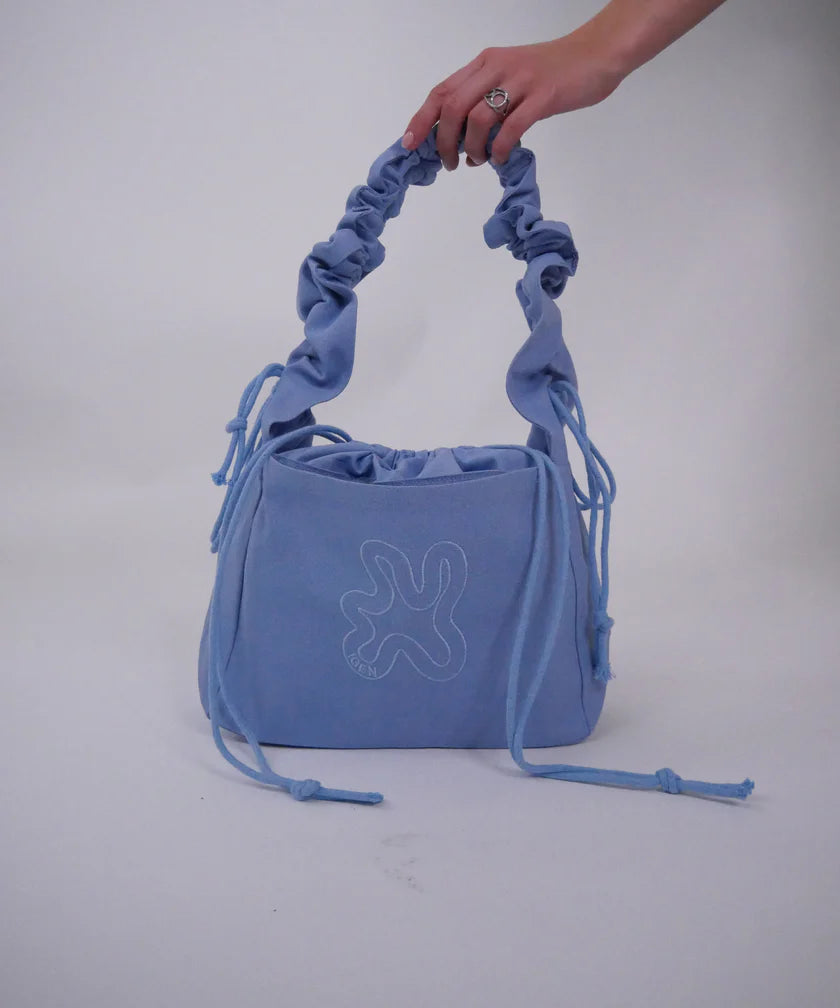 Ruffle blue shopper