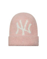 FLUFFY MOHAIR BEANIE