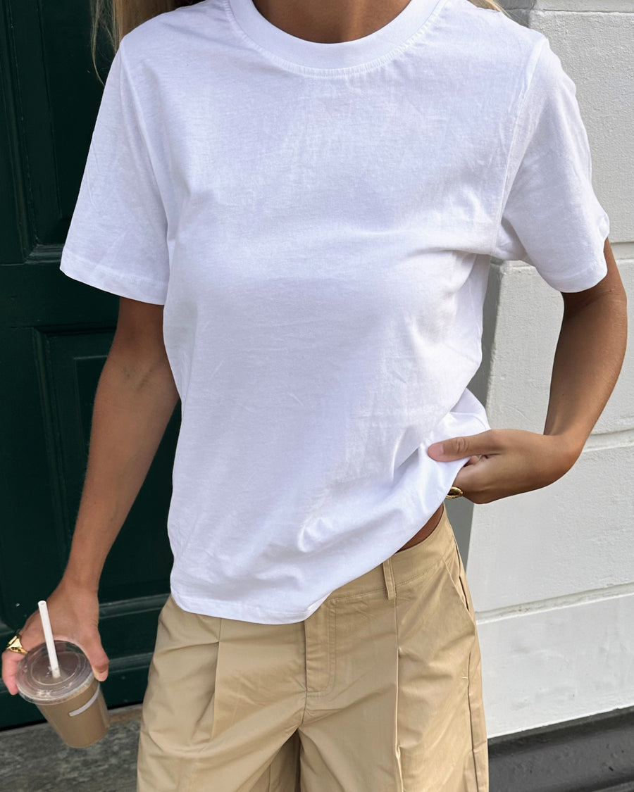 Sabine ss tee