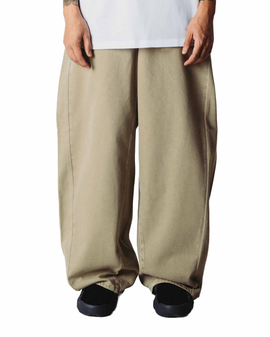 WBGhat Base Jeans