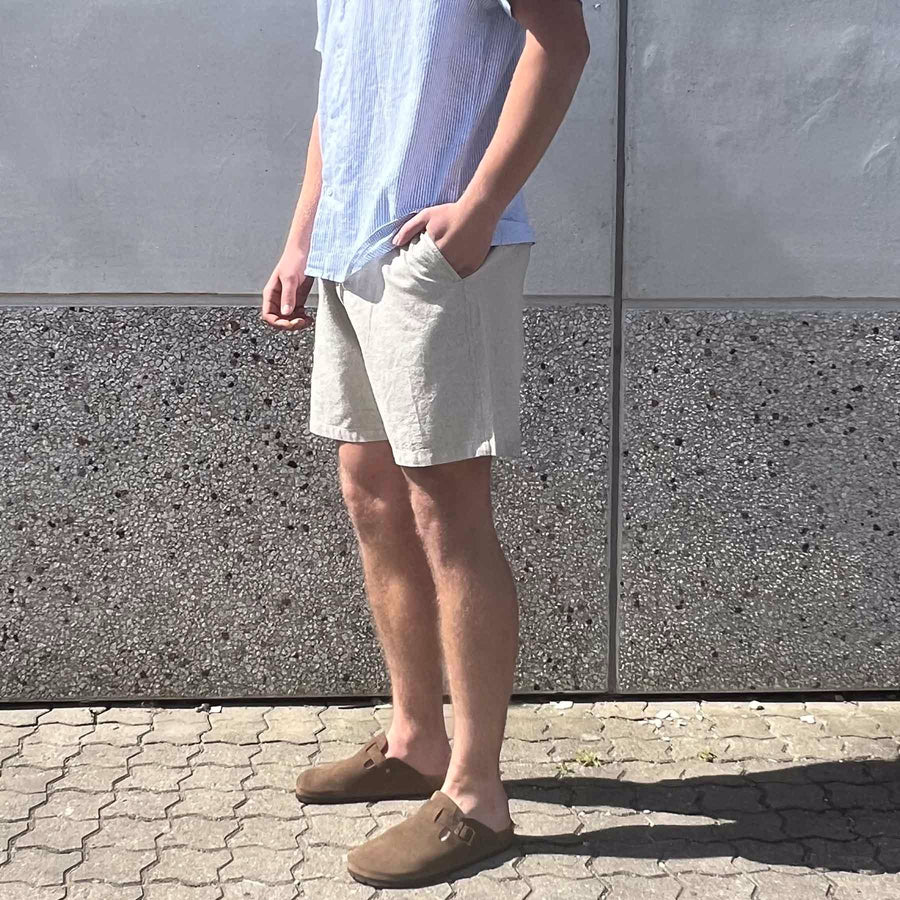 Mario Linen Shorts