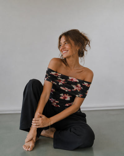 Pursille off shoulder topThumbnail 